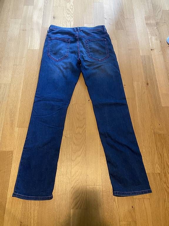 We Hosen: Jog Denim Jeans Gr. 164 – Gebraucht aus Baden von CoBlume 1