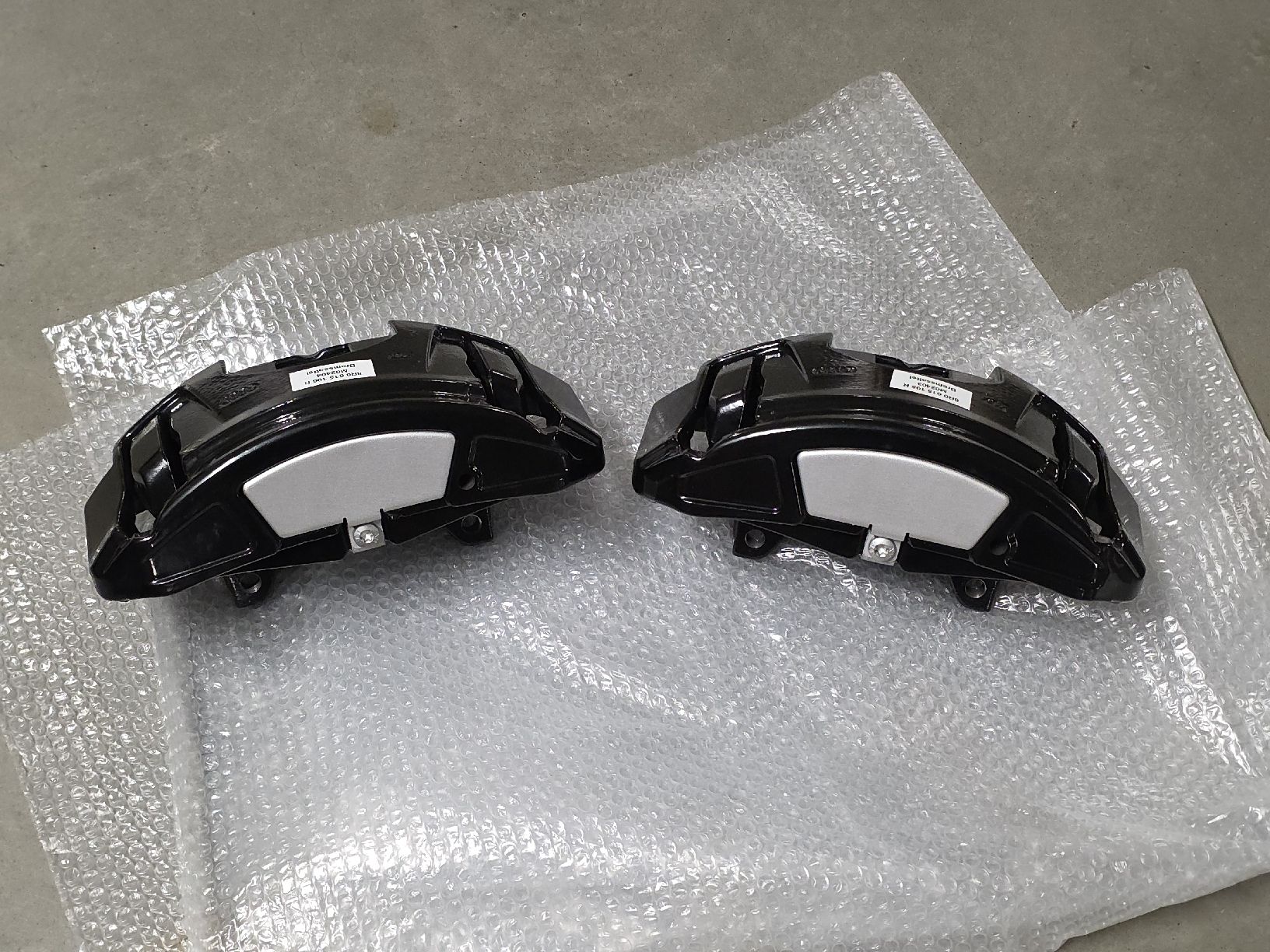 Audi Tutti pezzi di ricambio auto: Audi A6 A7 SQ5 BITDI Bremssättel neu – Nuovo (secondo la descrizione) da Hermetschwil-Staffeln venduto da Ro.Ton