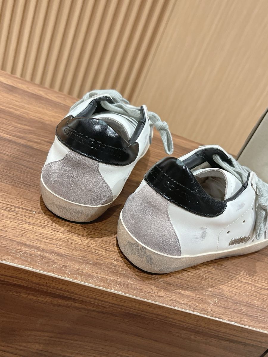Golden Goose Scarpe da uomo: Golden Goose Superstar Gr. 44 – Nuovo e nell'imballaggio originale da Oberwil BL venduto da nat_m9vn 6