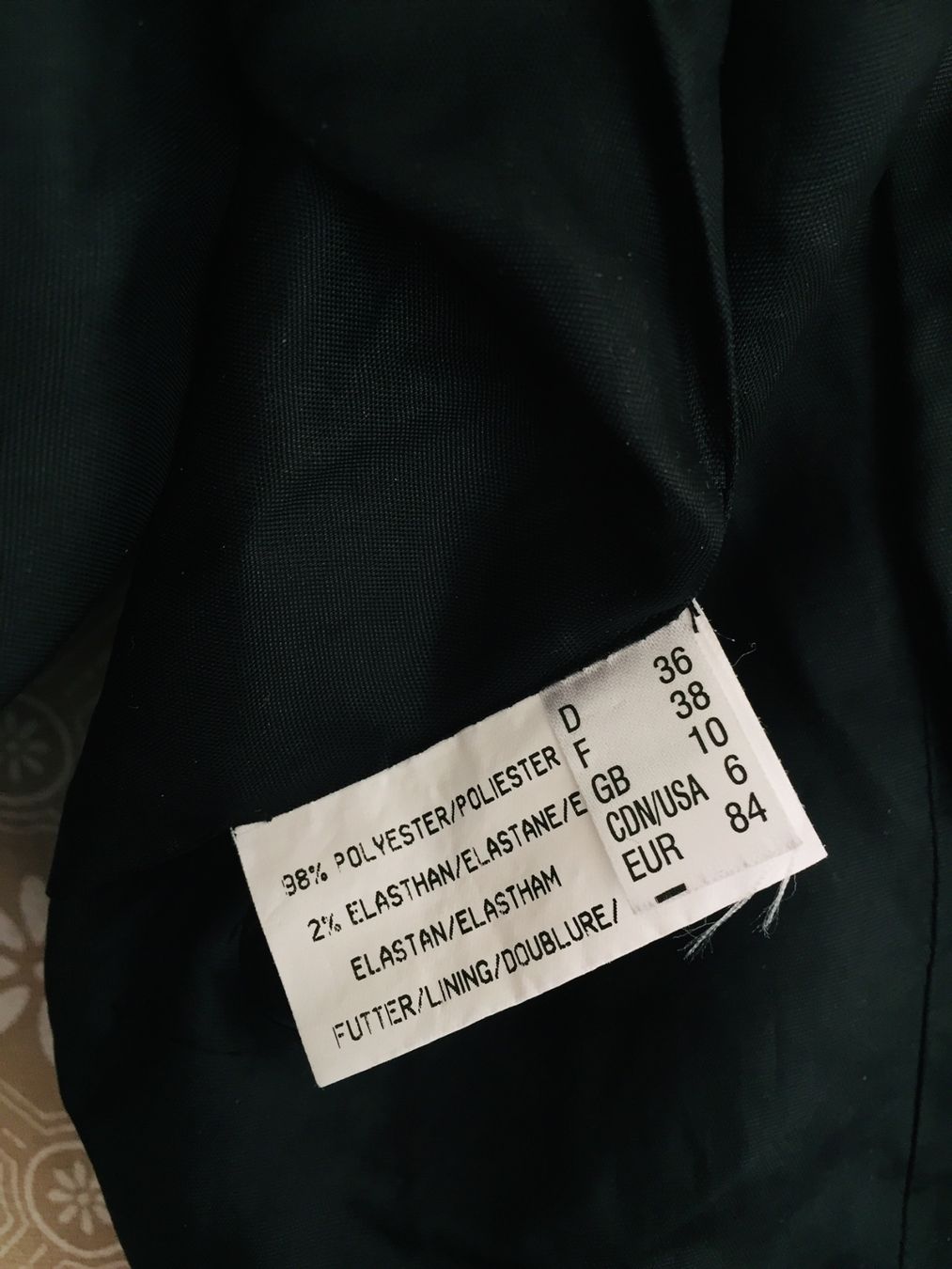 Cappotti: Tuzzi - trench-coat - noir - 36 – Usato da Sion venduto da accroshoes 8