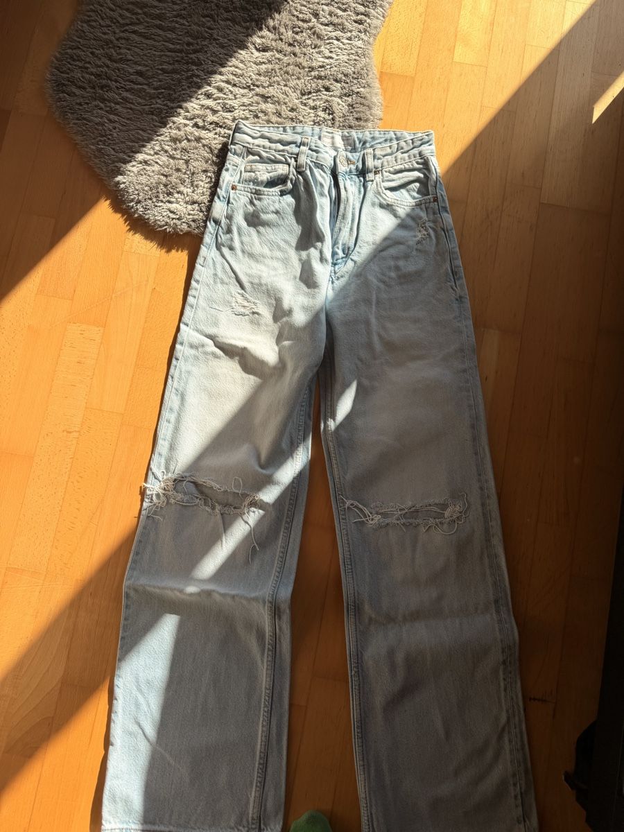 Bershka Jeans: Jeans bleu – D'occasion à Wavre par ali_fyq9