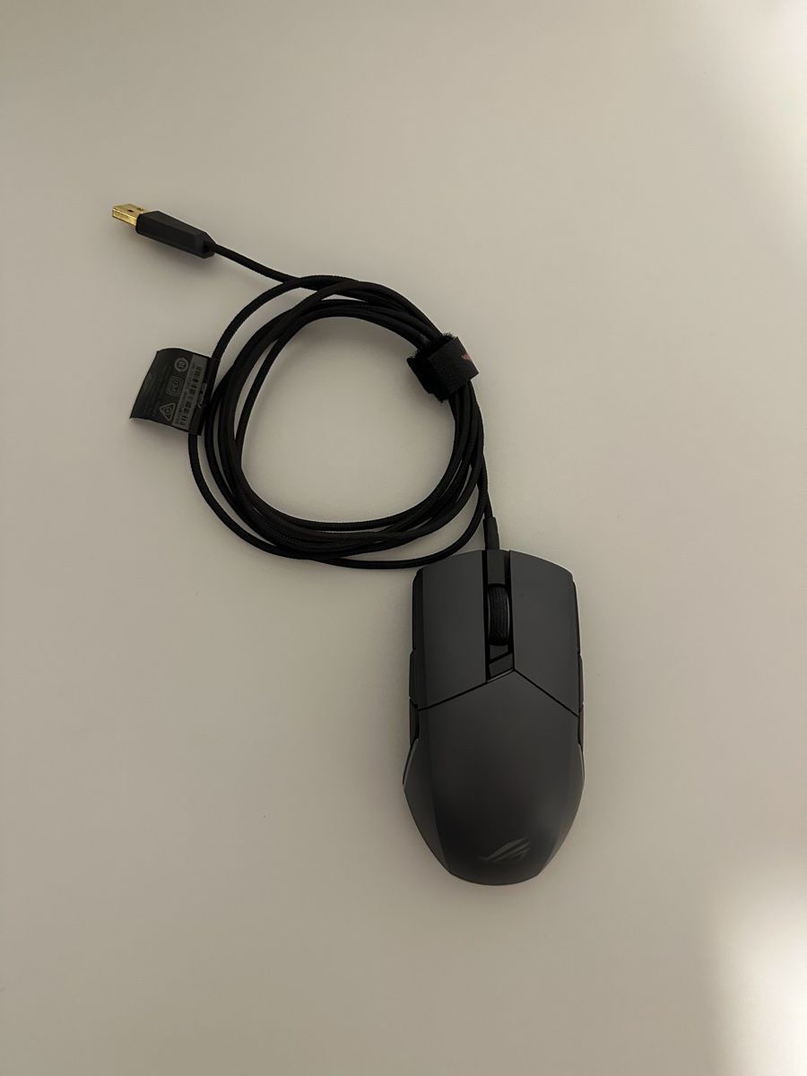 Asus Mouse: Maus - ASUS Rog Pugio Kabelgebunden – Usato da Ried b. Kerzers venduto da MADRIDISTA_CM