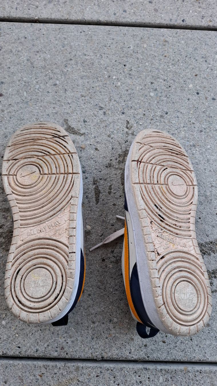 Nike Schuhe für Jungen: Turnschuhe – Gebraucht aus bülach von bea_syq2 3