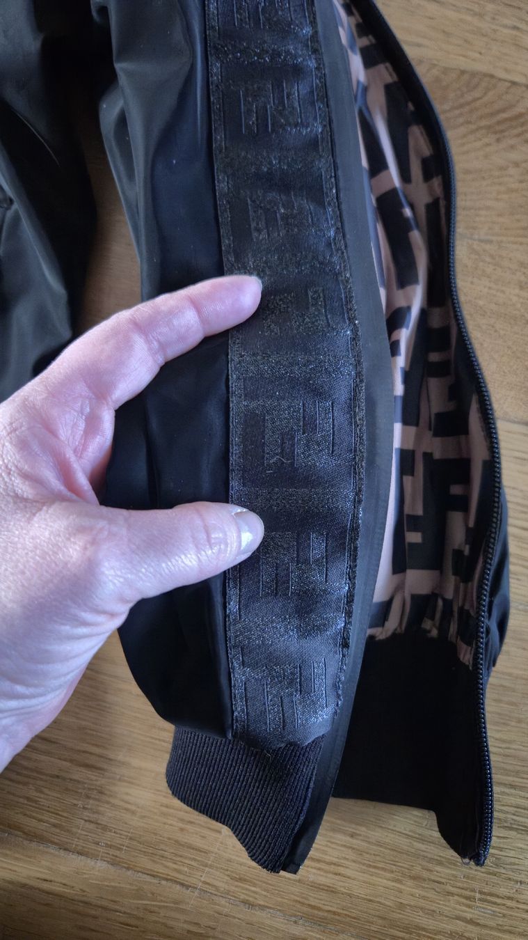 Fendi Jacken: Fendi Jacke Grösse S – Gebraucht aus Benglen von Janine_25 2