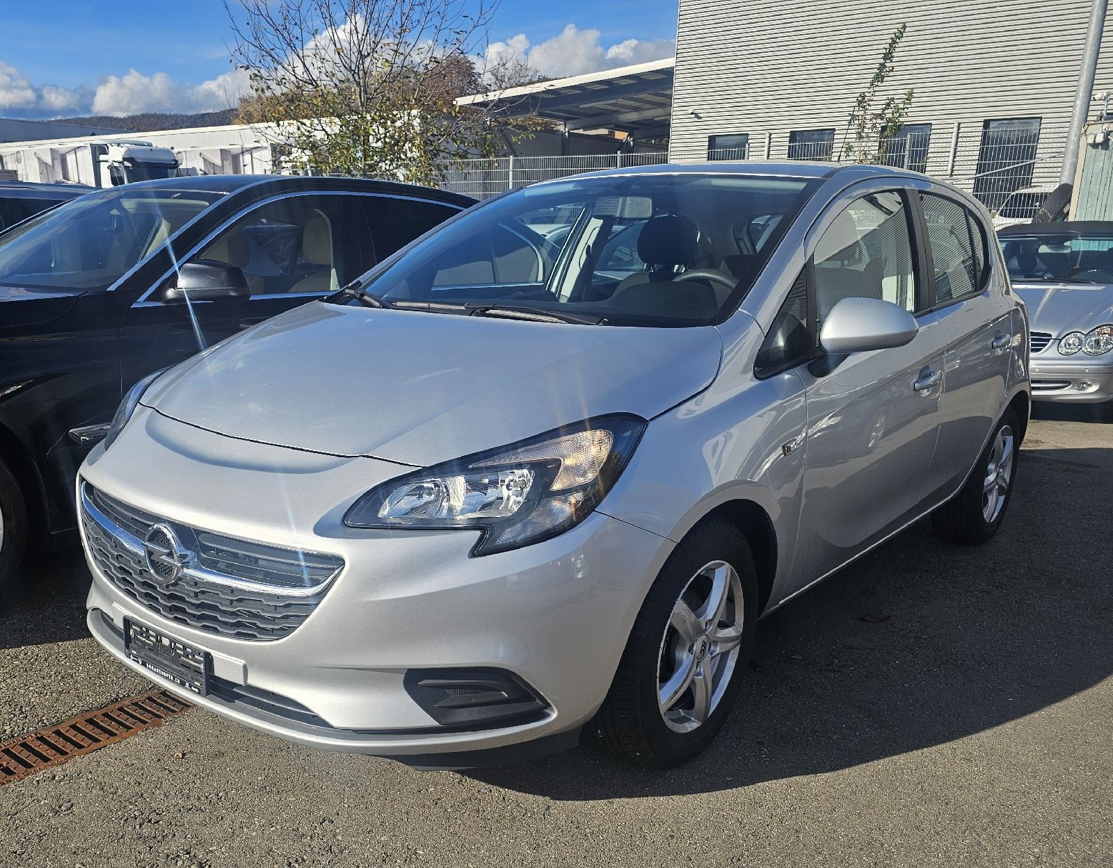 Opel Automobili: Opel Corsa 1.4 2015 Automat Defekt – Usato da Opfikon venduto da Ah-autos