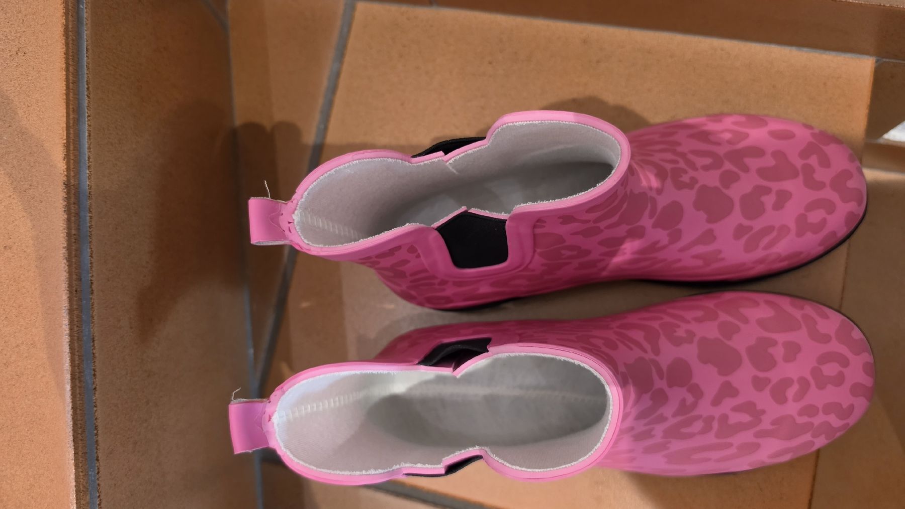 Scarpe da donna: Regenstiefel halbhoch Gr.39 – Nuovo (secondo la descrizione) da Uttwil venduto da ClaudiaZ07 1