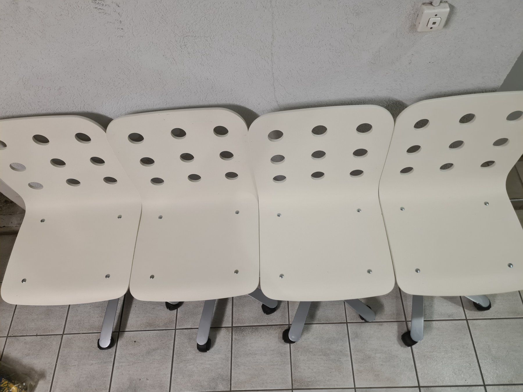 Ikea Sedie: 4 chaises a roulettes ikea – Usato da Monthey venduto da 187-zeroo 3