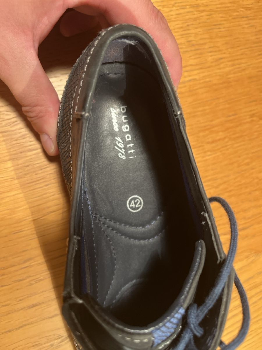 Bugatti Scarpe da uomo: Bugatti Herren Schuhe, Grösse 42 – Usato da Obfelden venduto da STONY09 4