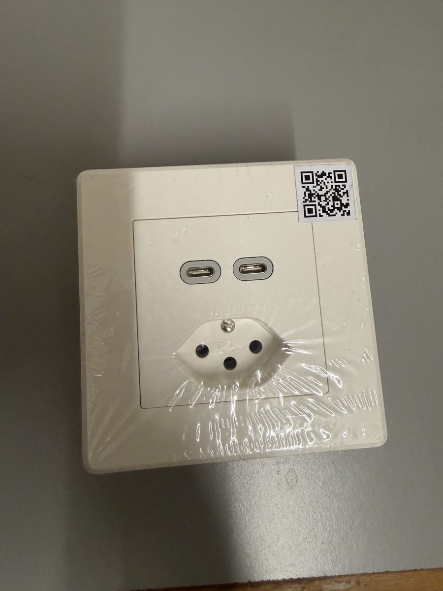 Feller Stecker: Steckdose 2xUsb-C – Neu und originalverpackt aus Zürich von papaplatte