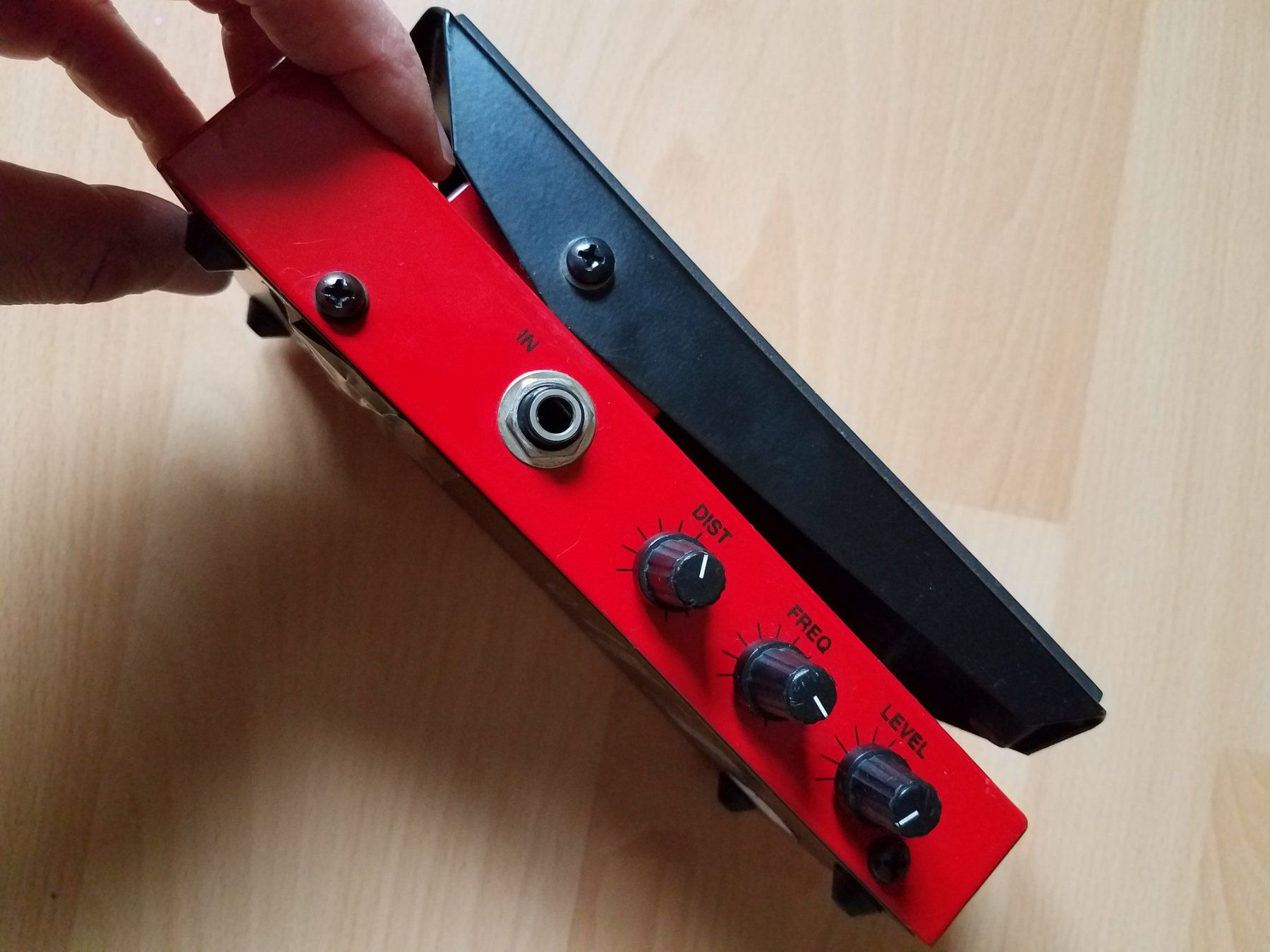 Musikinstrumente: Wizard Blues George Dennis Guitar Effect Volume & Distortion – Gebraucht aus Lostorf von MidnightRider59 3