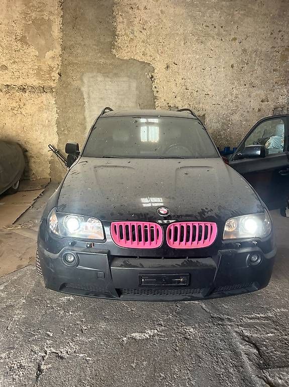 Autos: BMW X3 E83 3.0d – D'occasion à Yverdon-les-Bains par mae_y8t9