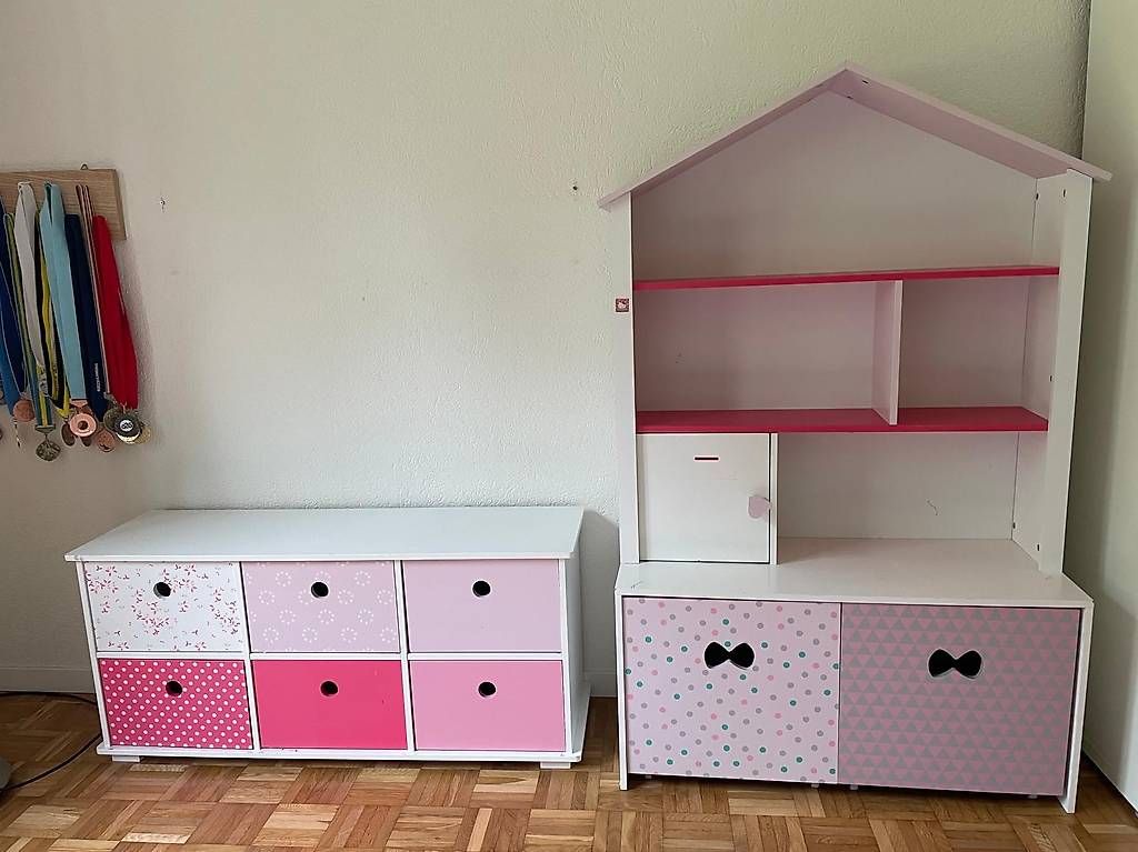 Cassettiere: Mädchenkommode und Regal fürs Kinderzimmer  – Usato da Frauenfeld venduto da Frdiebold 2