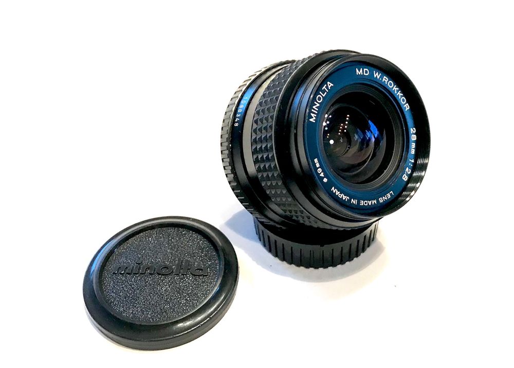Minolta MD W.Rokkor 28mm 1:2 - Monture SR - ! very minor & peripherical haze