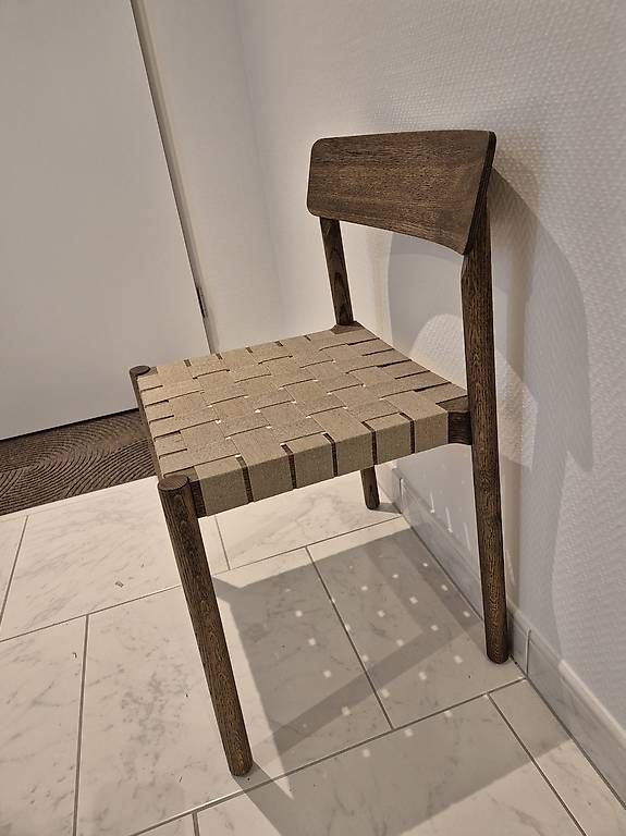 Chaises: &Tradition Betty TK1  Eiche geräuchert  NEU – D'occasion à Wernetshausen par Schmeid