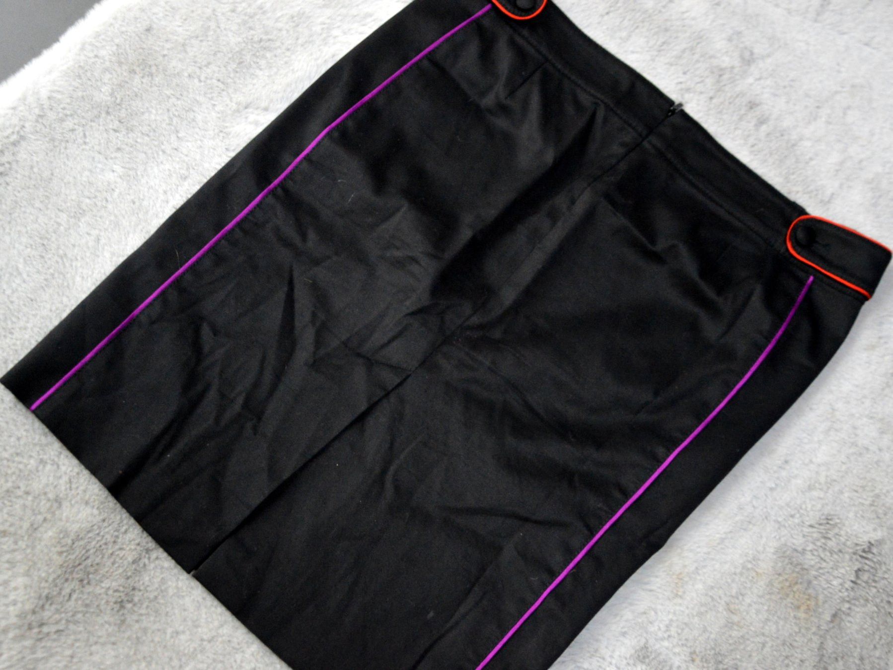 Gucci Gonne: Gucci Rock / jupe .42 – Usato da Collonges venduto da arashee 6