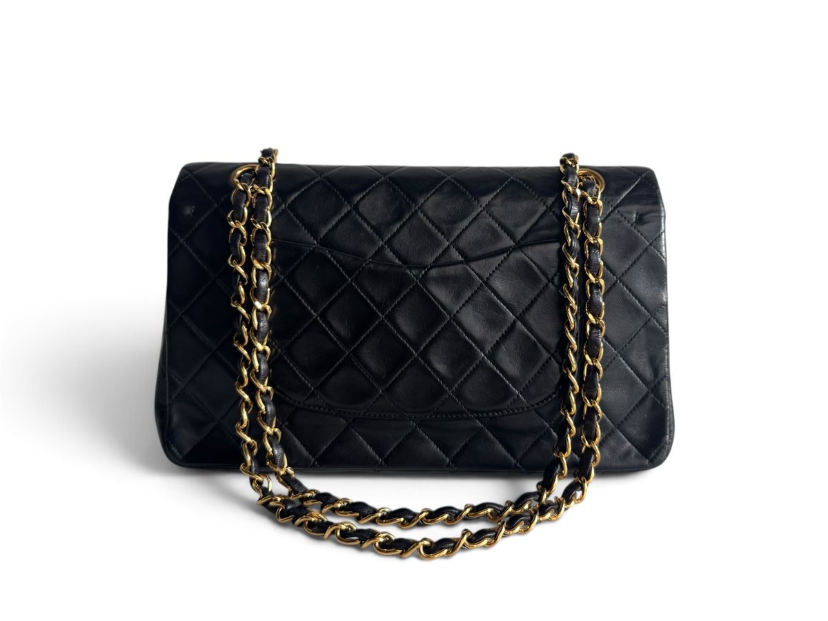 Chanel Taschen für Damen: CHANEL Lambskin Quilted Medium Double Flap Tasche – Gebraucht aus Kriens von hannaandkiko 3