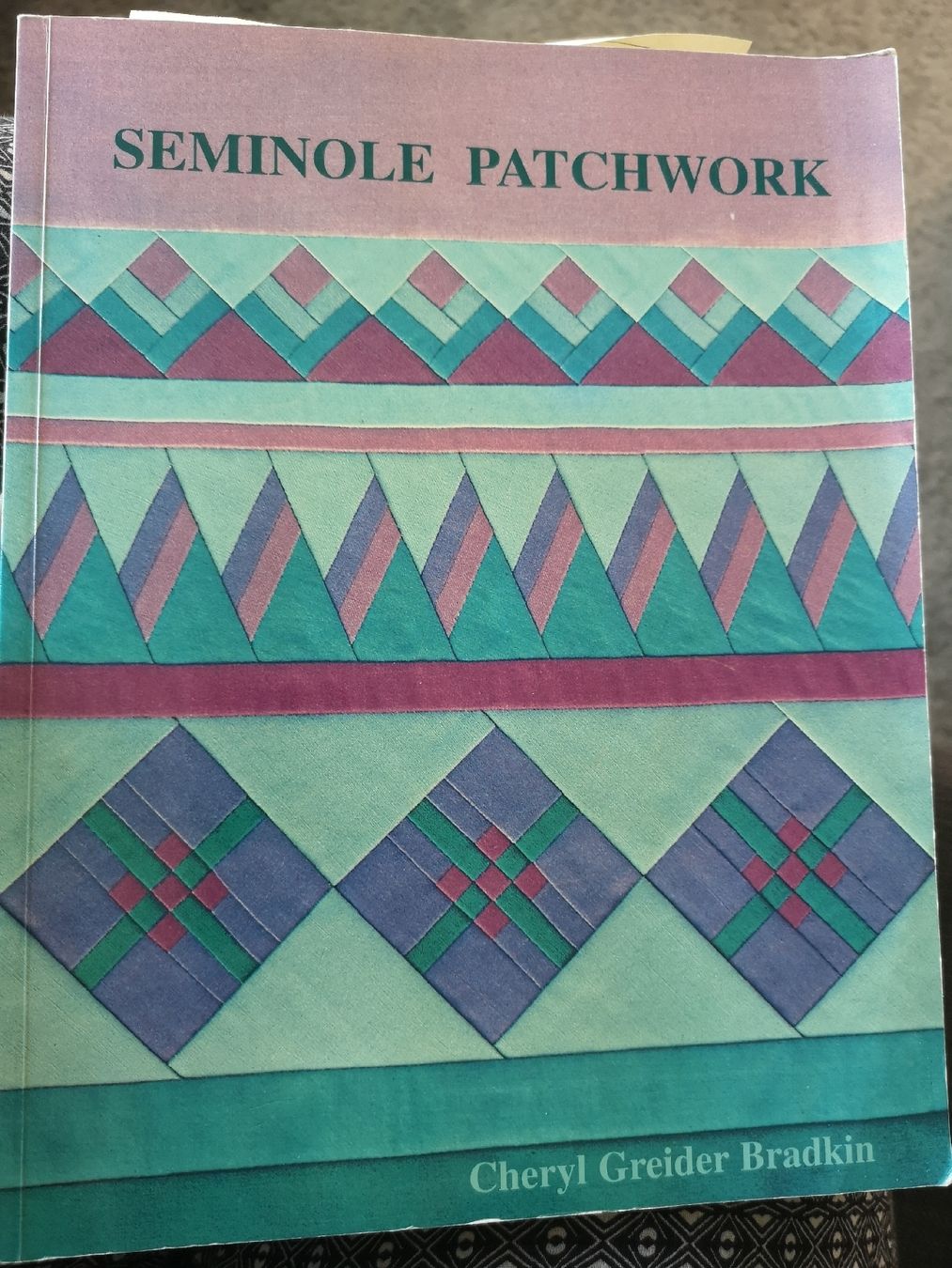 Libri: Buch: Seminole Patchwork – Usato da Aarwangen venduto da Byv7