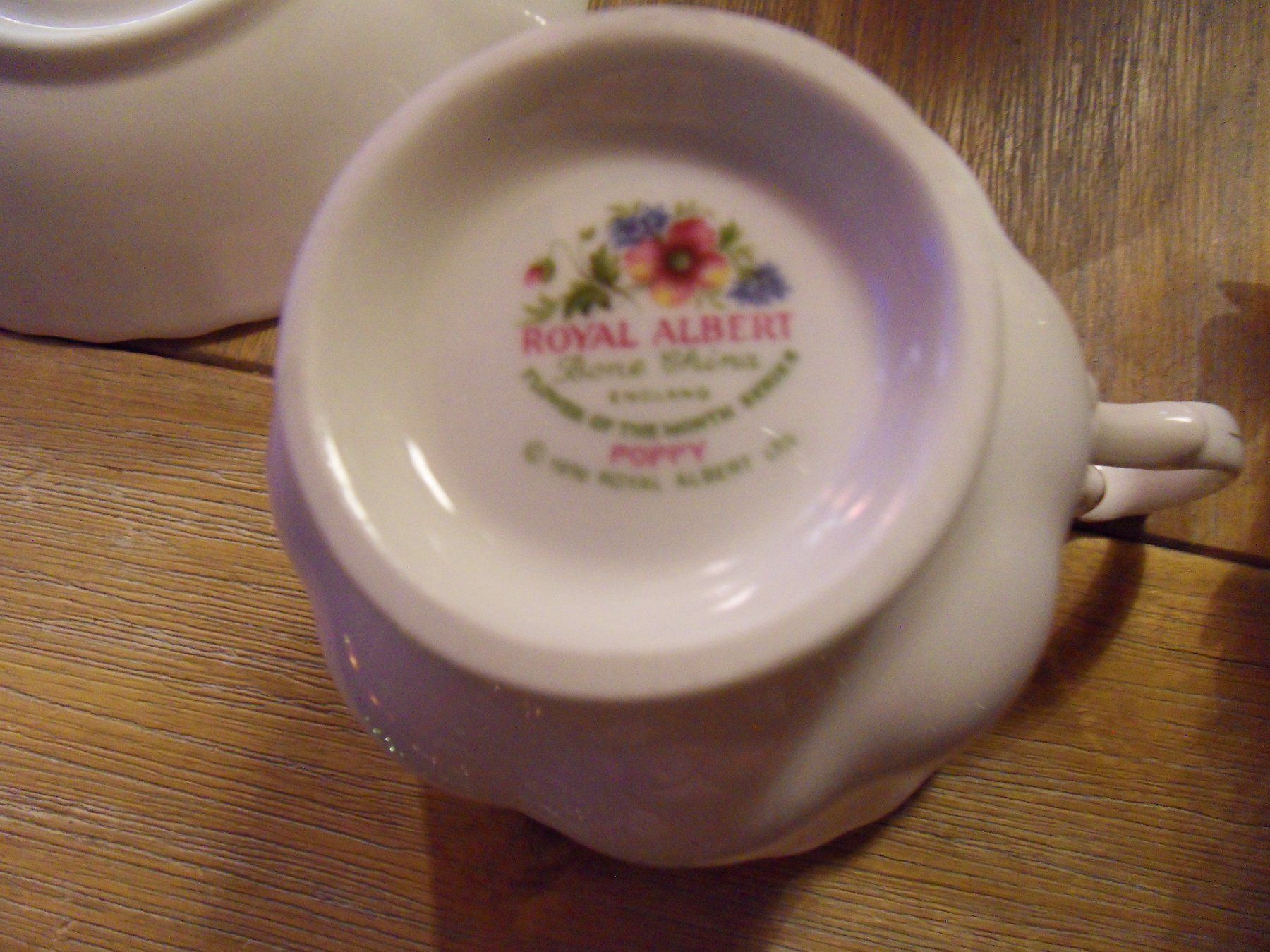 Royal Albert Tassen: Royal Albert Tasse August – Gebraucht aus Schongau von Eva-Katharina 5