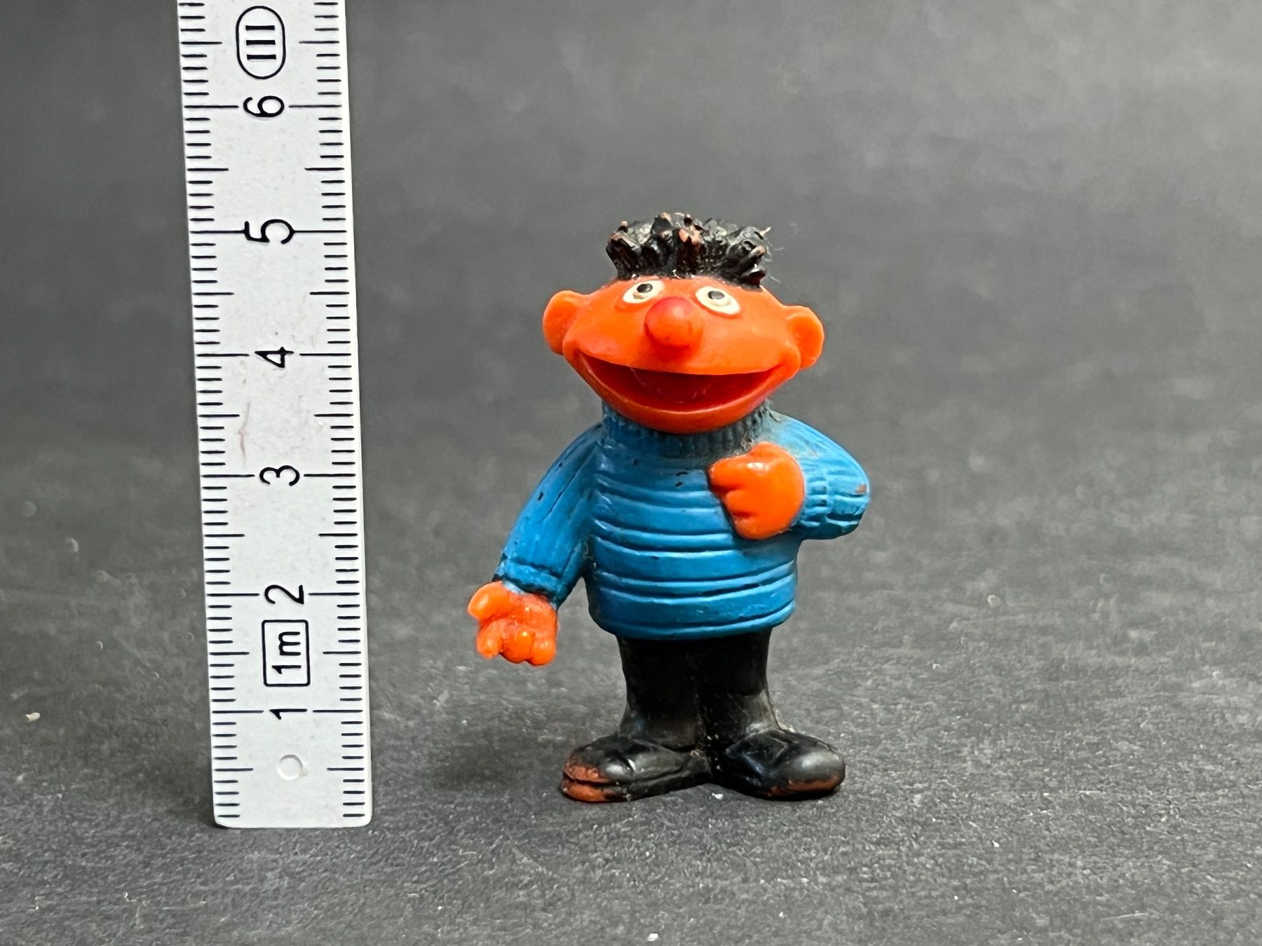 Figuren: ERNIE aus SESAMSTRASSE Heimo 5cm  CA.1977 – Gebraucht aus Ennetbaden von mapa05 1