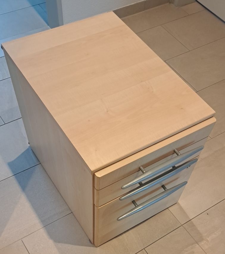 Korpus: Caisson de bureau design et fonctionnelen bois – Gebraucht aus Hombrechtikon von Atroms47