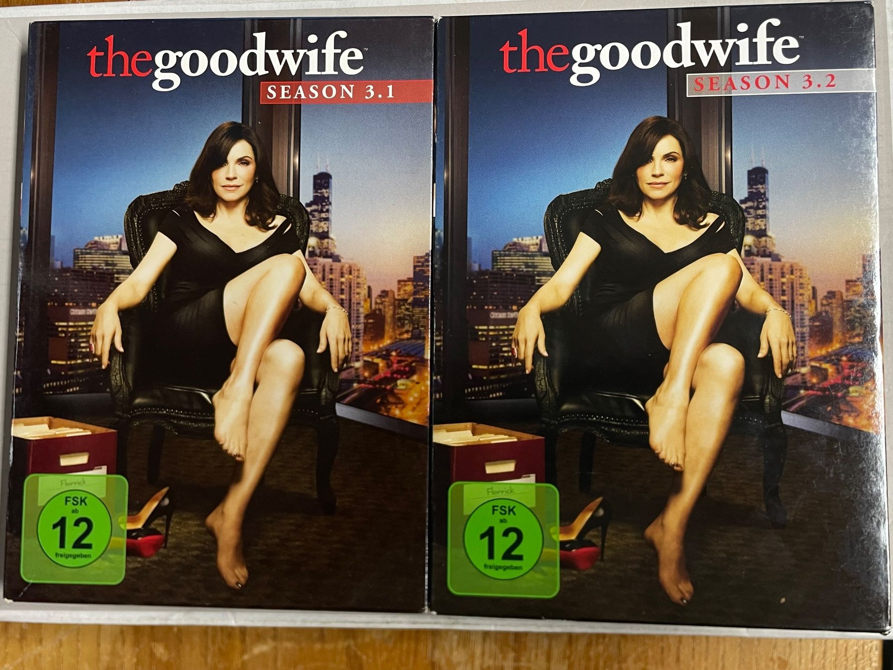 Tutti i DVDs: The Good Wife 3 – Usato da Muri b. Bern venduto da AdidasCollector 2