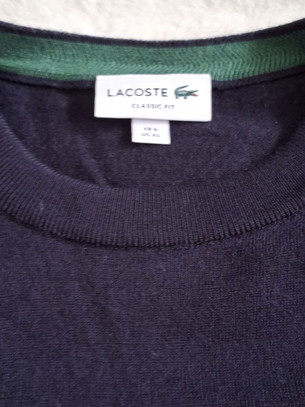 Lacoste Pullover & Sweatshirts: Pull Lacoste bleu marine taille XL bon état – Gebraucht aus Renens VD von ser_j2fn 1