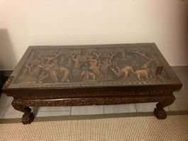Tavolino etnico in legno massiccio con vetro decorato