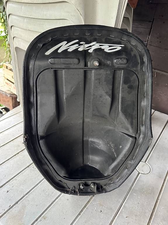 Alle Rollerersatzteile: Selle pour Yamaha Aerox ou MBK Nitro – Gebraucht aus Morges von Nicorital 3