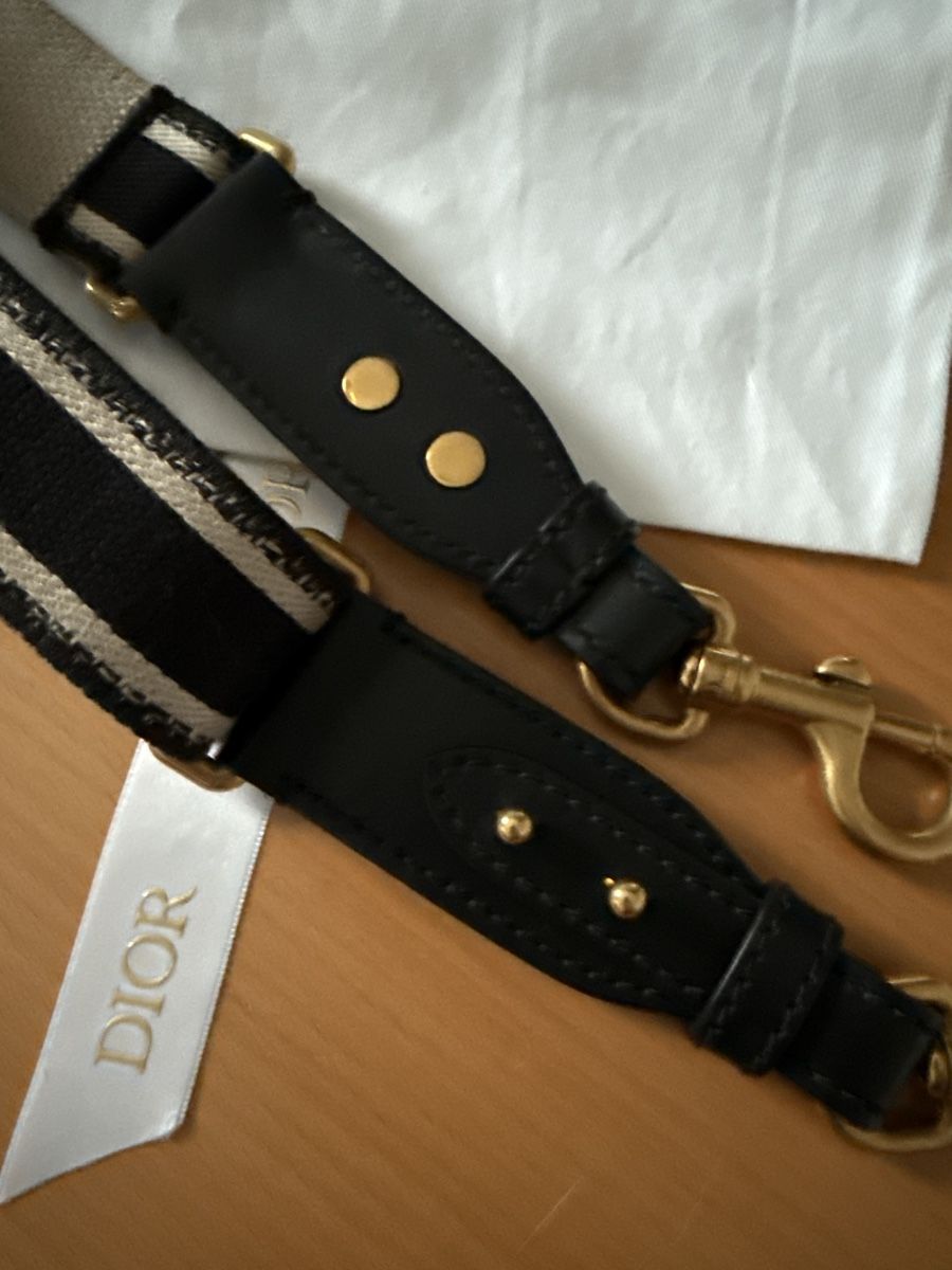 Dior Altro in  Abbigliamento & Accessori: Schulterriemen Von Dior – Nuovo (secondo la descrizione) da Schellenberg venduto da Kruemmel5 1