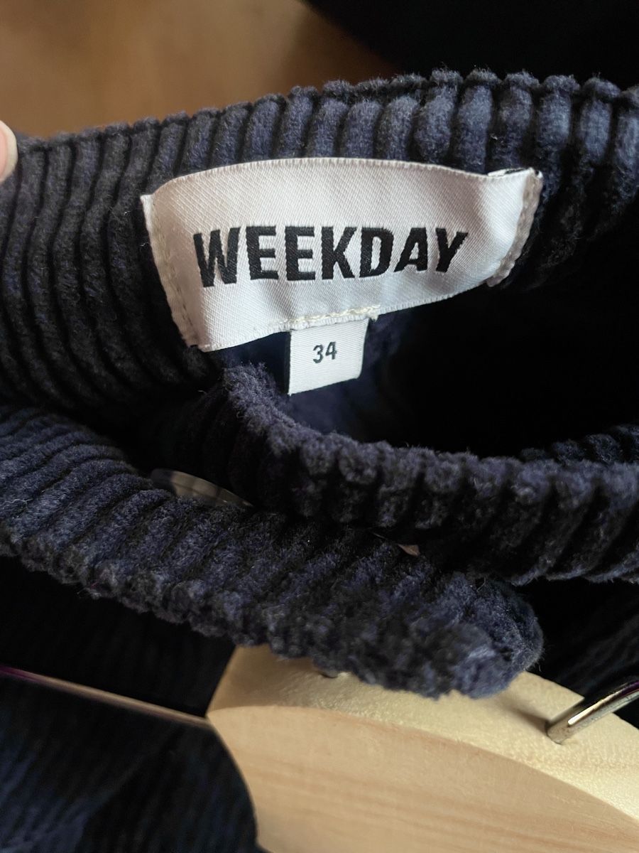 Weekday Gonne: Mini Weekday Manchester Rock Gr. 34 navy – Usato da Uster venduto da emm_px8k 2