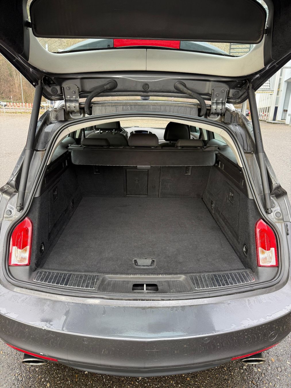 Opel Autos: Opel Insignia 2.0 ST 4x4 – Gebraucht aus Biel/Bienne von Gualtieri_10 7