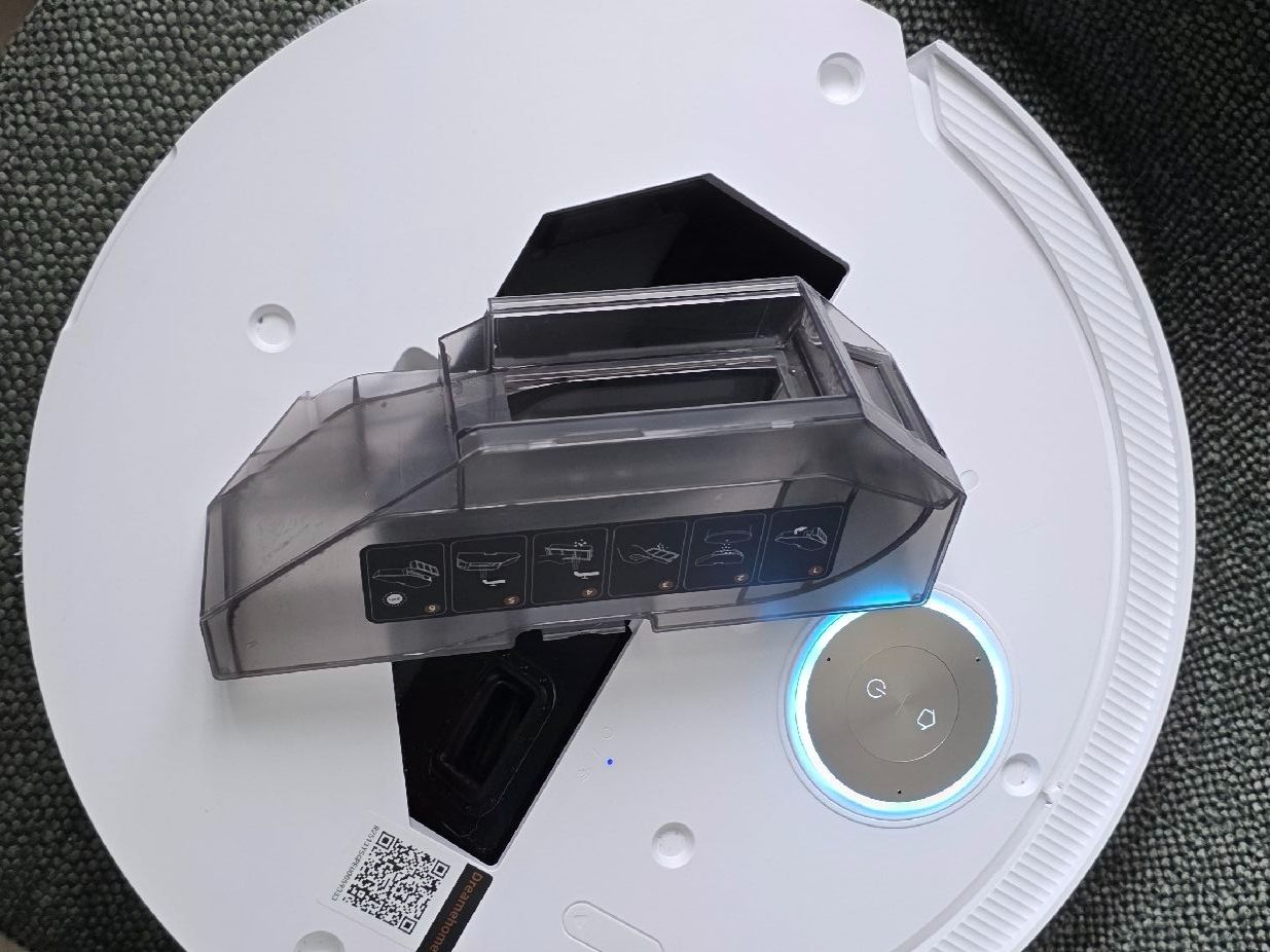 Dreame Aspirateurs & Accessoires: Dreame Matrix 10 Ultra White Roboter – D'occasion à Brigerbad par Scoobydooo 4