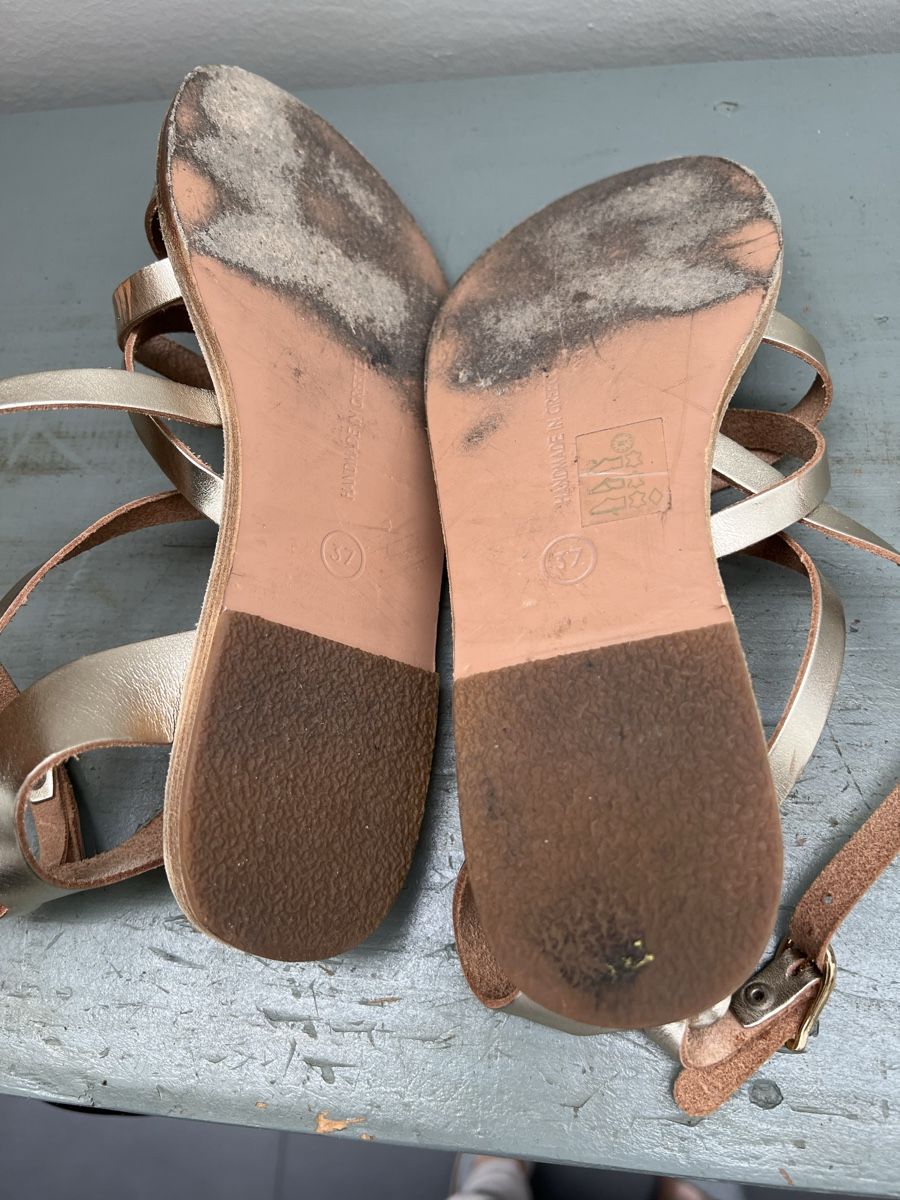 Damenschuhe: Ancient Creek Sandalen 37 – Gebraucht aus Wabern von La-Vitrine 6