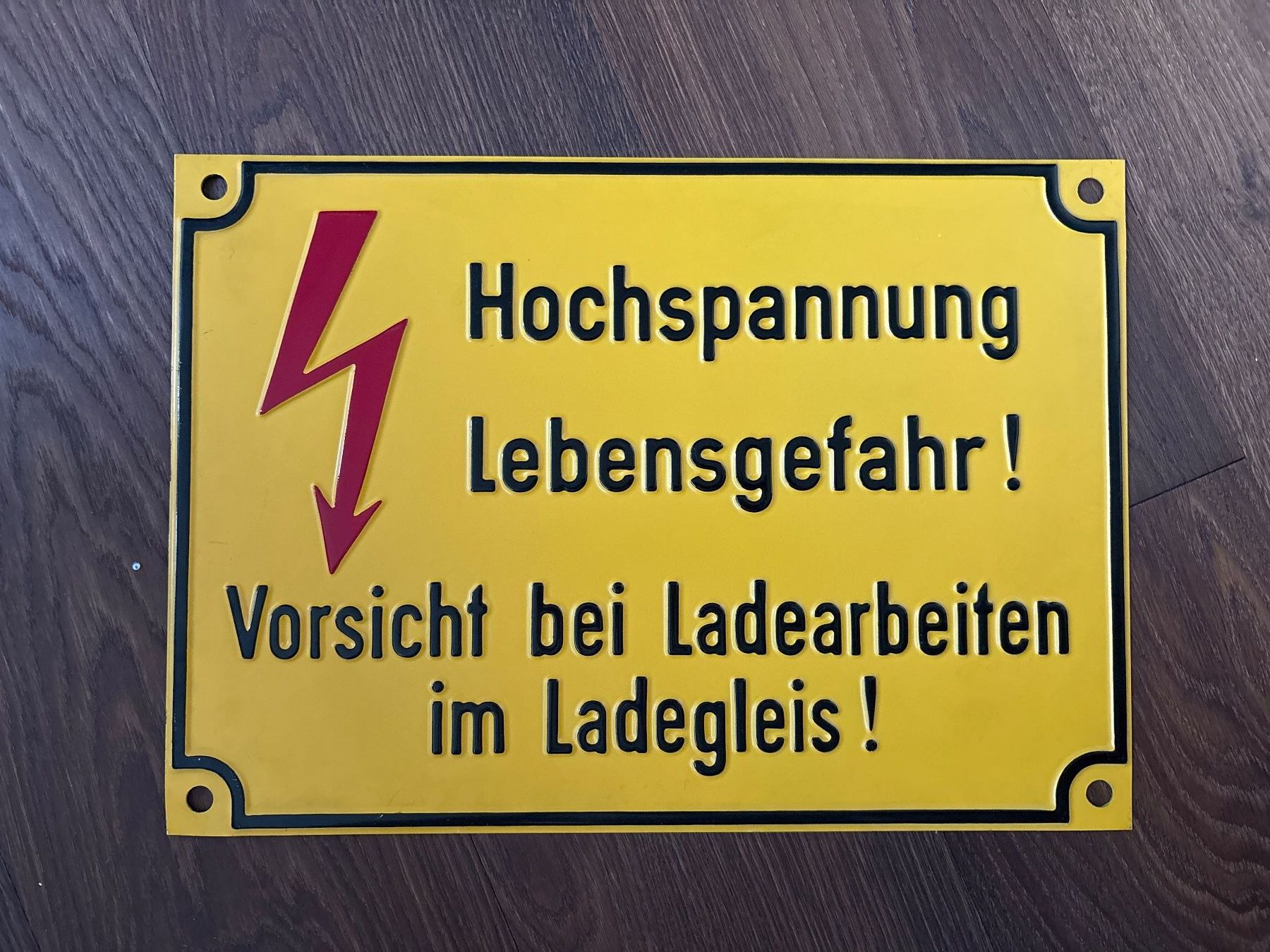 Insegne: Hochspannungsschild Deutsche Bahn – Nuovo (secondo la descrizione) da Richterswil venduto da Smartprize