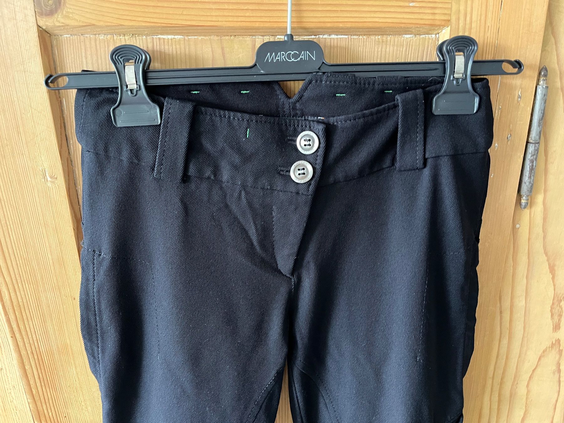 Marc Cain Hosen: Extravagante Marc Cain Hose Grösse 2 – Gebraucht aus Hergiswil NW von Primia 1