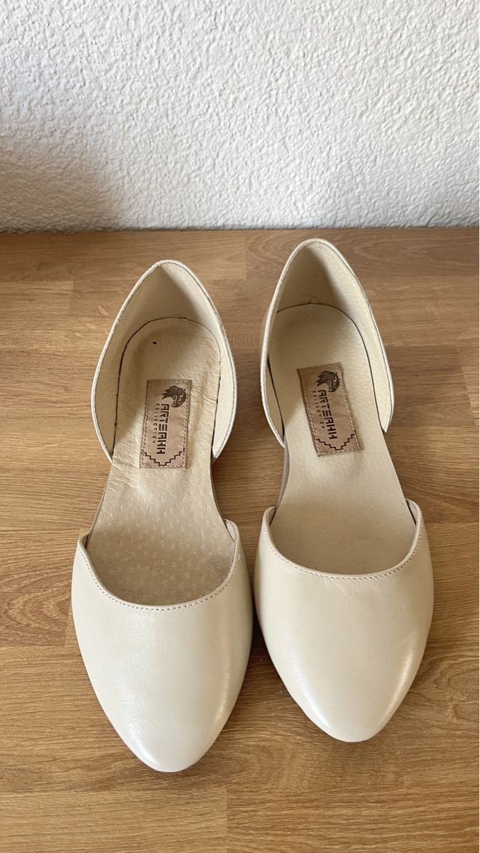 Scarpe da donna: Klassischer Ballerina – Nuovo (secondo la descrizione) da Rapperswil SG venduto da Natalia_Ruzhyna 2