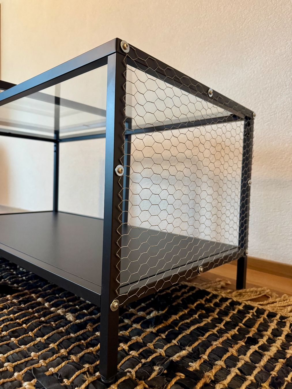 Ikea Tables: Table basse Vittsjö – D'occasion à Prez-vers-Noréaz par B.Schoepfer 1