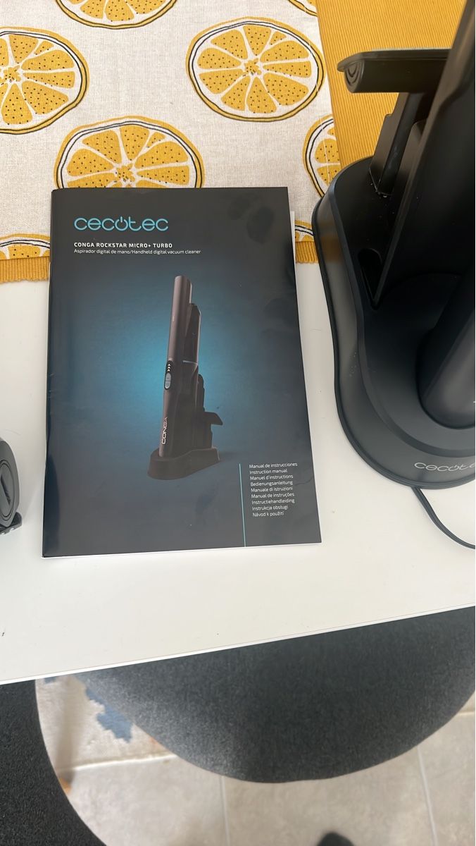 Aspirapolveri & Accessori: Aspirateur à main Cecotec – Nuovo (secondo la descrizione) da Châtel-St-Denis venduto da gpf_6dsd