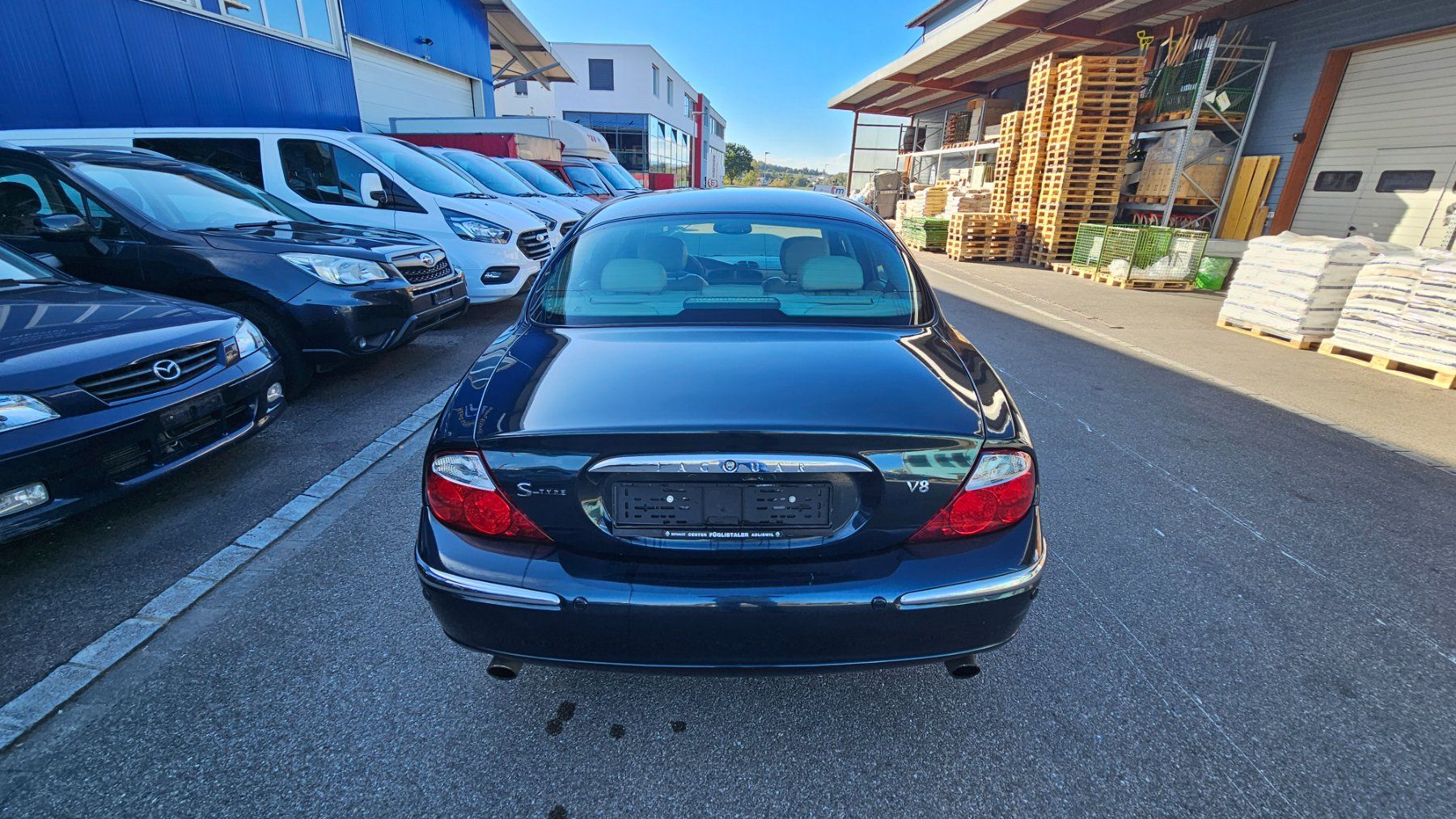 Jaguar Autos: Jaguar S-Type 4.0L V8 – D'occasion à Diessenhofen par Osio 5