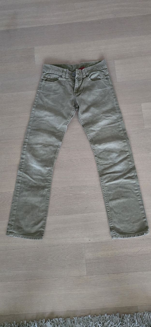 Pantaloni: Levis Jeans – Usato da Amlikon-Bissegg venduto da Schnuefeli4
