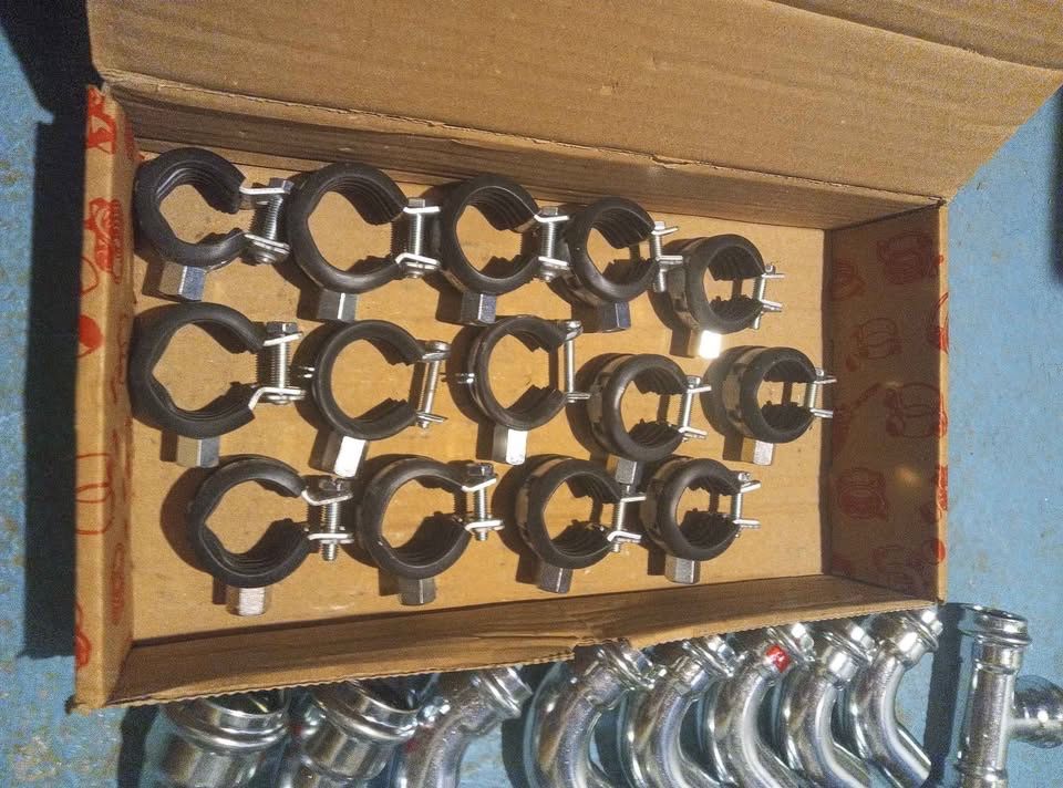 Tous les outils: Fitting presse Heizung – D'occasion à Bienne par Daniel_Schader 1