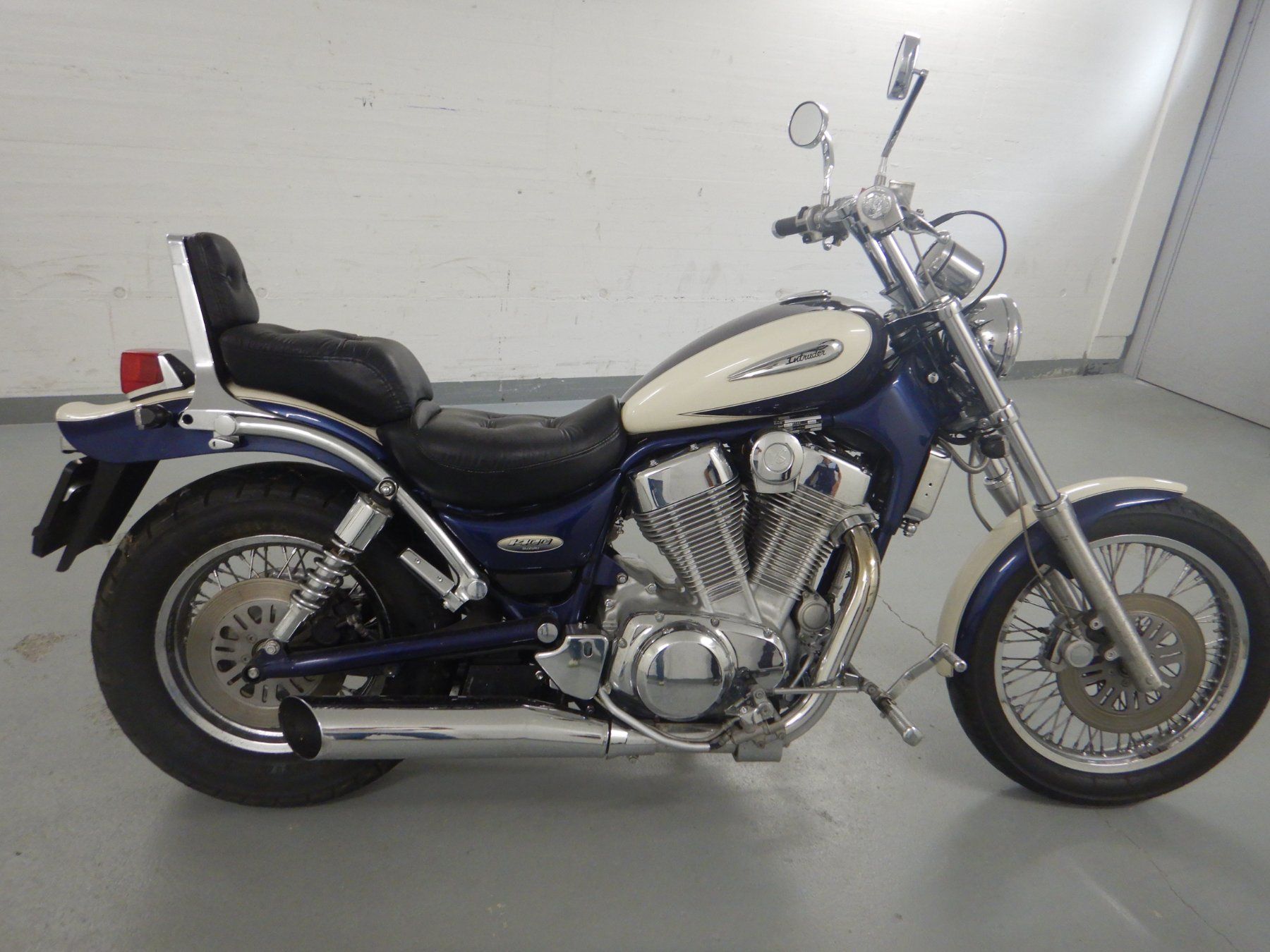 Suzuki Strasse: SUZUKI VS1400GLP – Gebraucht aus Fribourg von OFAIL 3