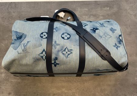 Louis Vuitton keepall 50