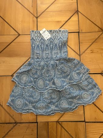 Subdued Kleid