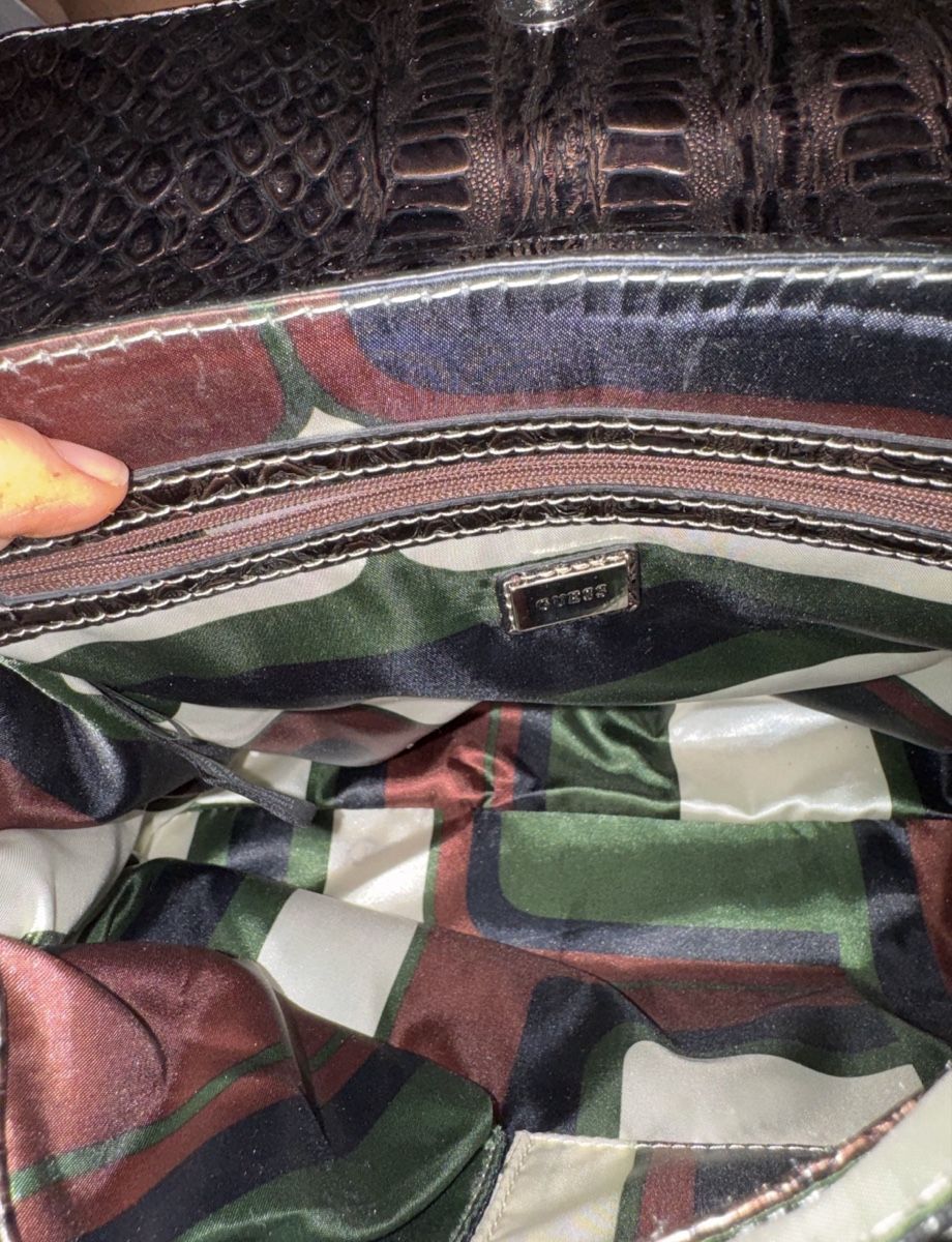 Guess Borse da donna: GUESS HANDTASCHE IN KROKOOPTIK – Usato da Untersiggenthal venduto da Dilosh.ch 3