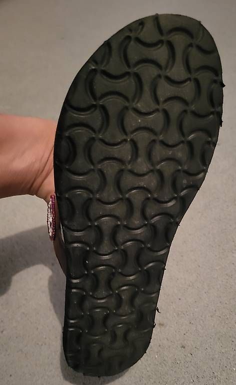 Scarpe da donna: Neue und wunderschöne Leder Schlarpen – Usato da Kehrsiten venduto da Mchopard 2