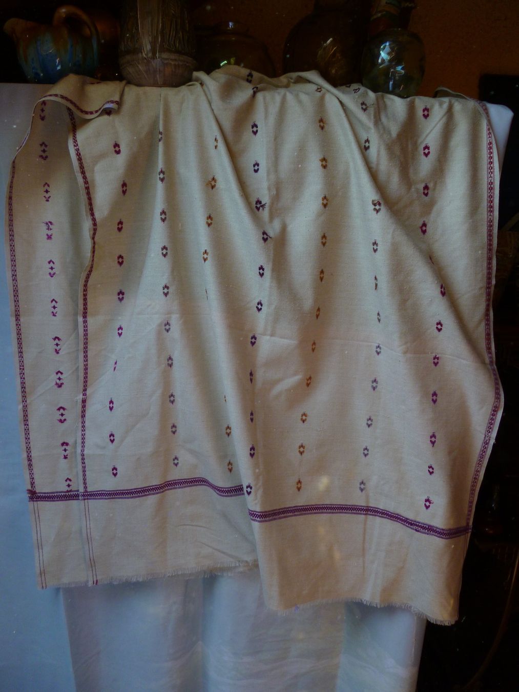 Foulard & Sciarpe: Belle écharpe, ancienne en laine  Inde – Usato da Montreux venduto da dodeskaden 2