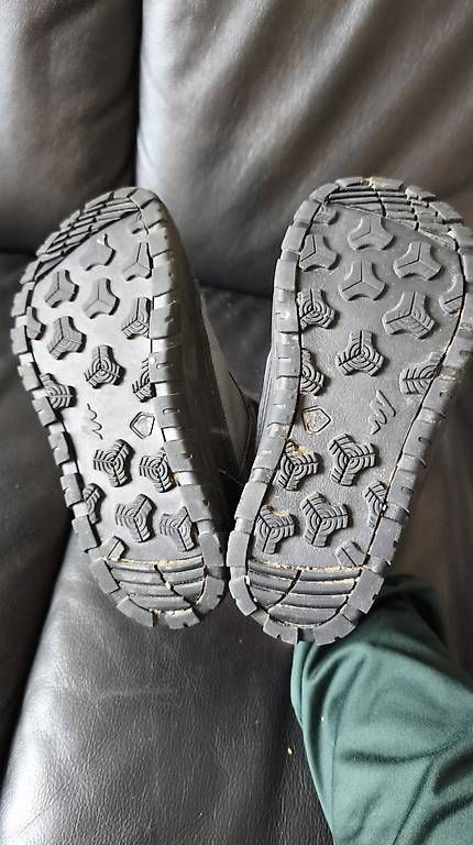 Scarpe per ragazzi: Winterschuhe Quechua, Gr. 31 – Usato da Elsau venduto da zebraeli 2