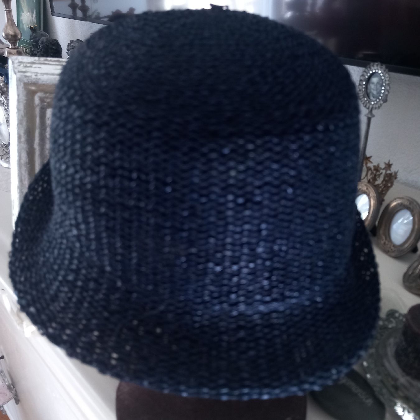 Copricapi, berretti & cappellini: Cooler Marine Blauer Sommerhut/Vintage – Usato da Aegerten venduto da gismolini 8