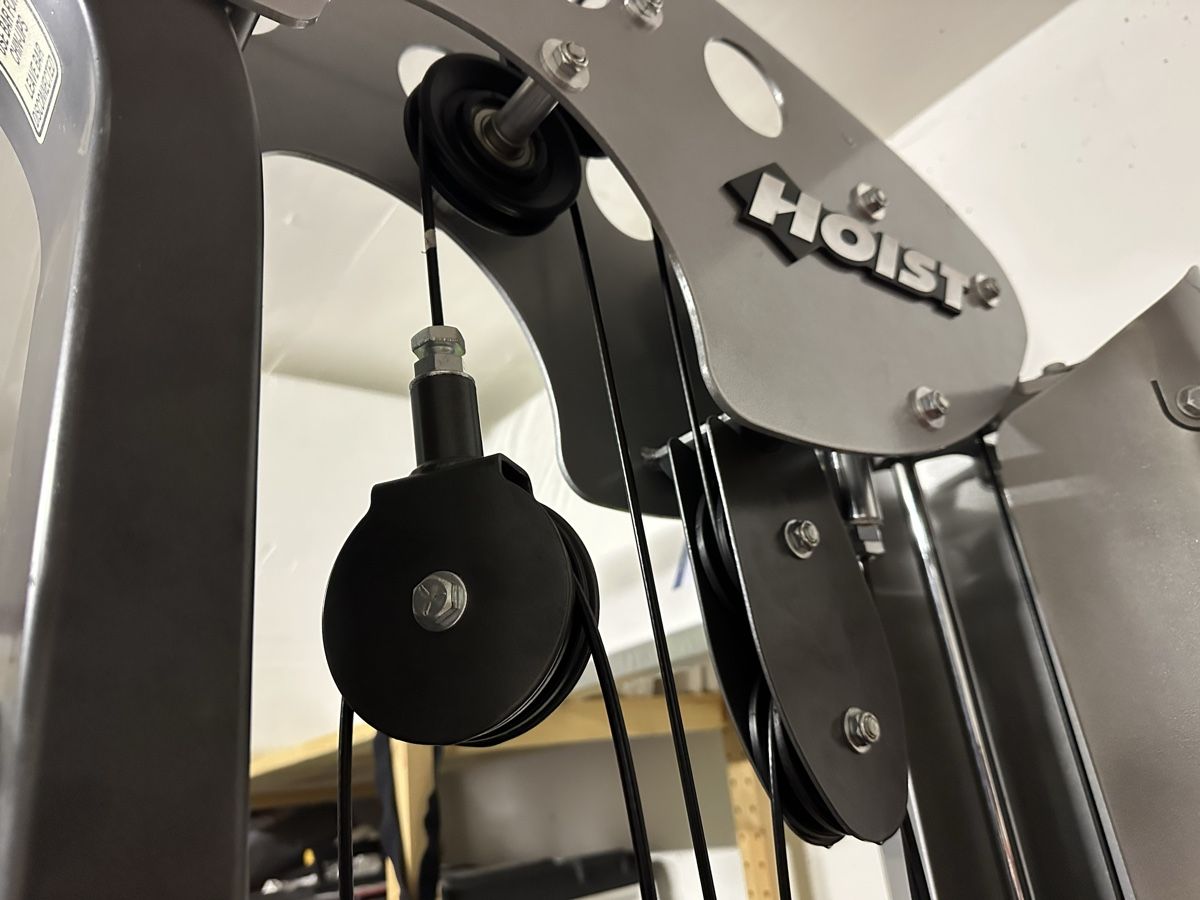 Vélos d'appartement: HOIST Kraftstation – D'occasion à Gundetswil par petriheilremimartin 5